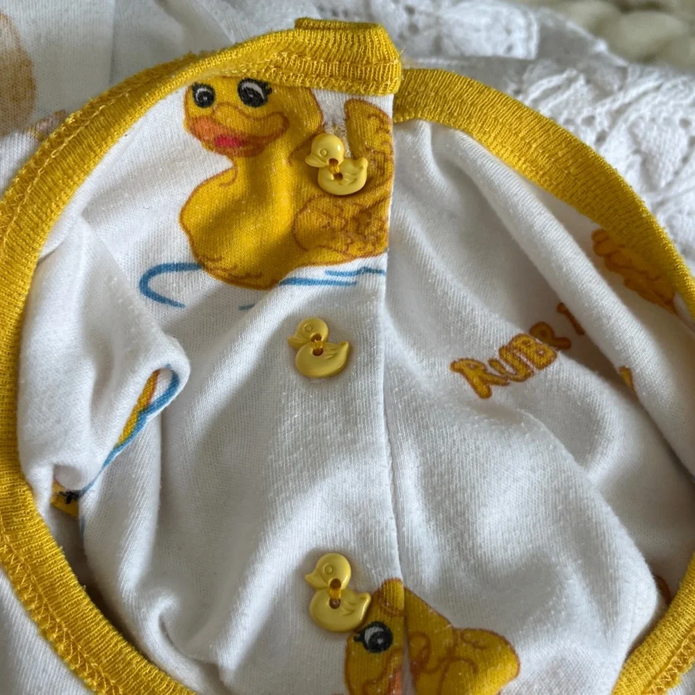 MILTON FUNWEAR White & Yellow Rubber Ducky Print Nightshirt XL